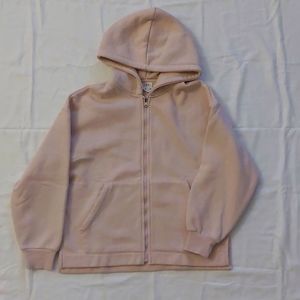 Zara cream girls zip hoodie with pockets light use excellent condition